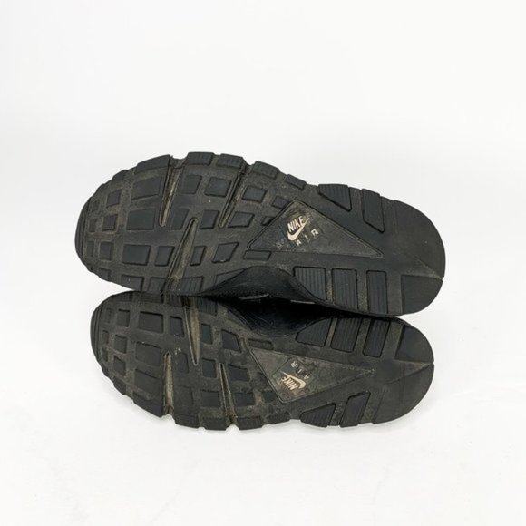 NIKE Men's Air Huarache Black/Black Sneakers - Picture 7 of 13